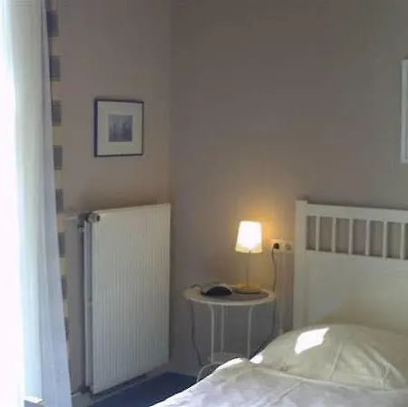 ペンション コグリン ゲストハウス リューベック