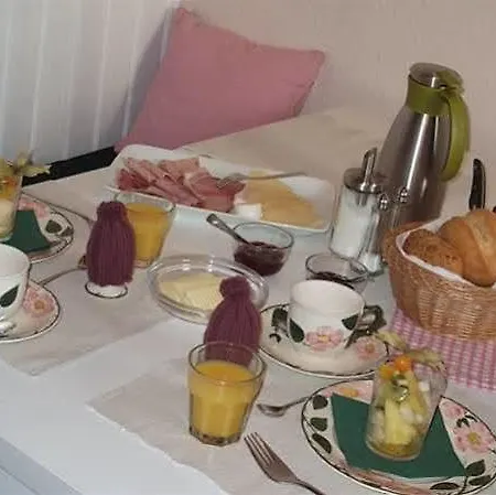 ペンション コグリン 2*